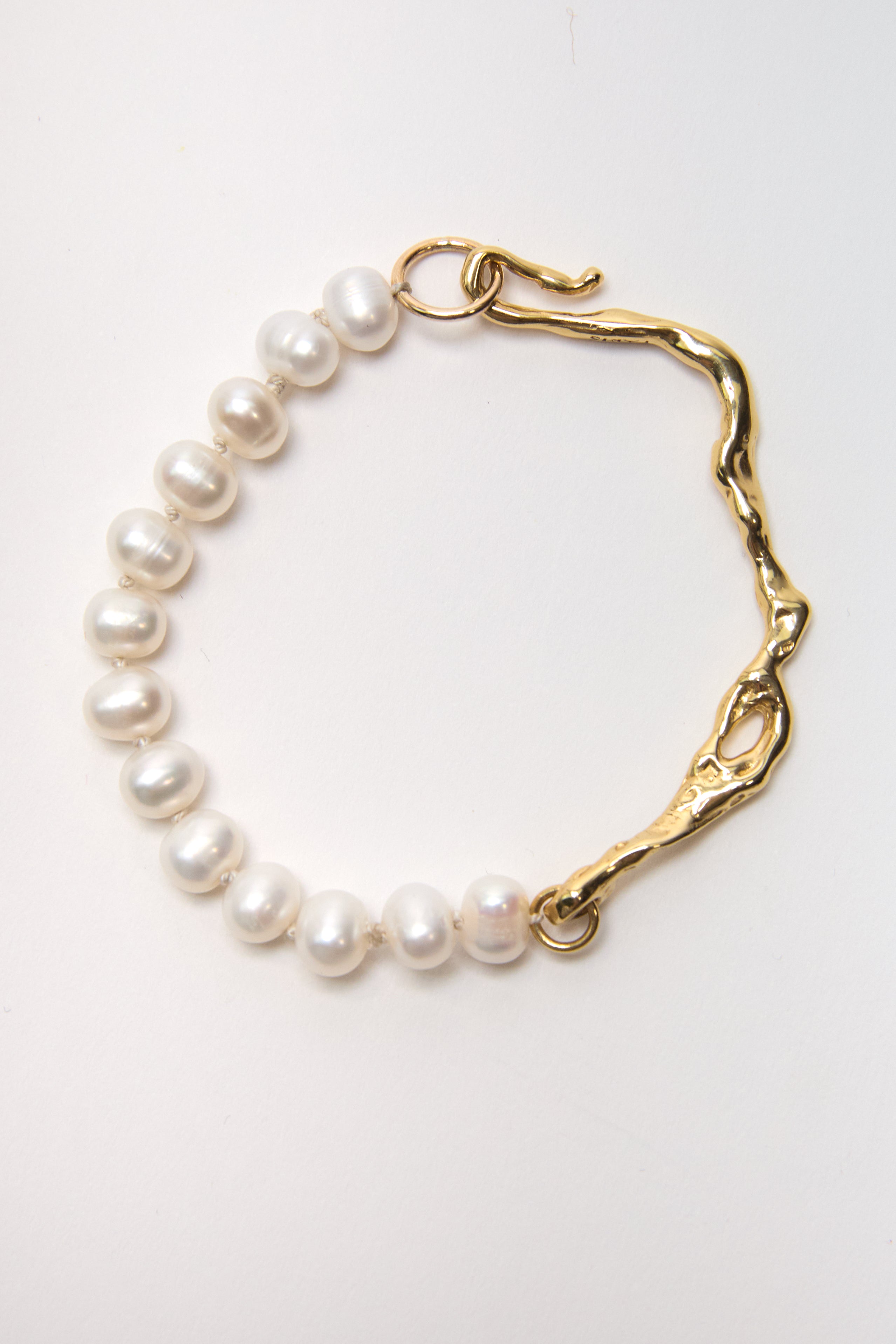 Drip Perla Bracelet - 14K Gold Plated Bronze