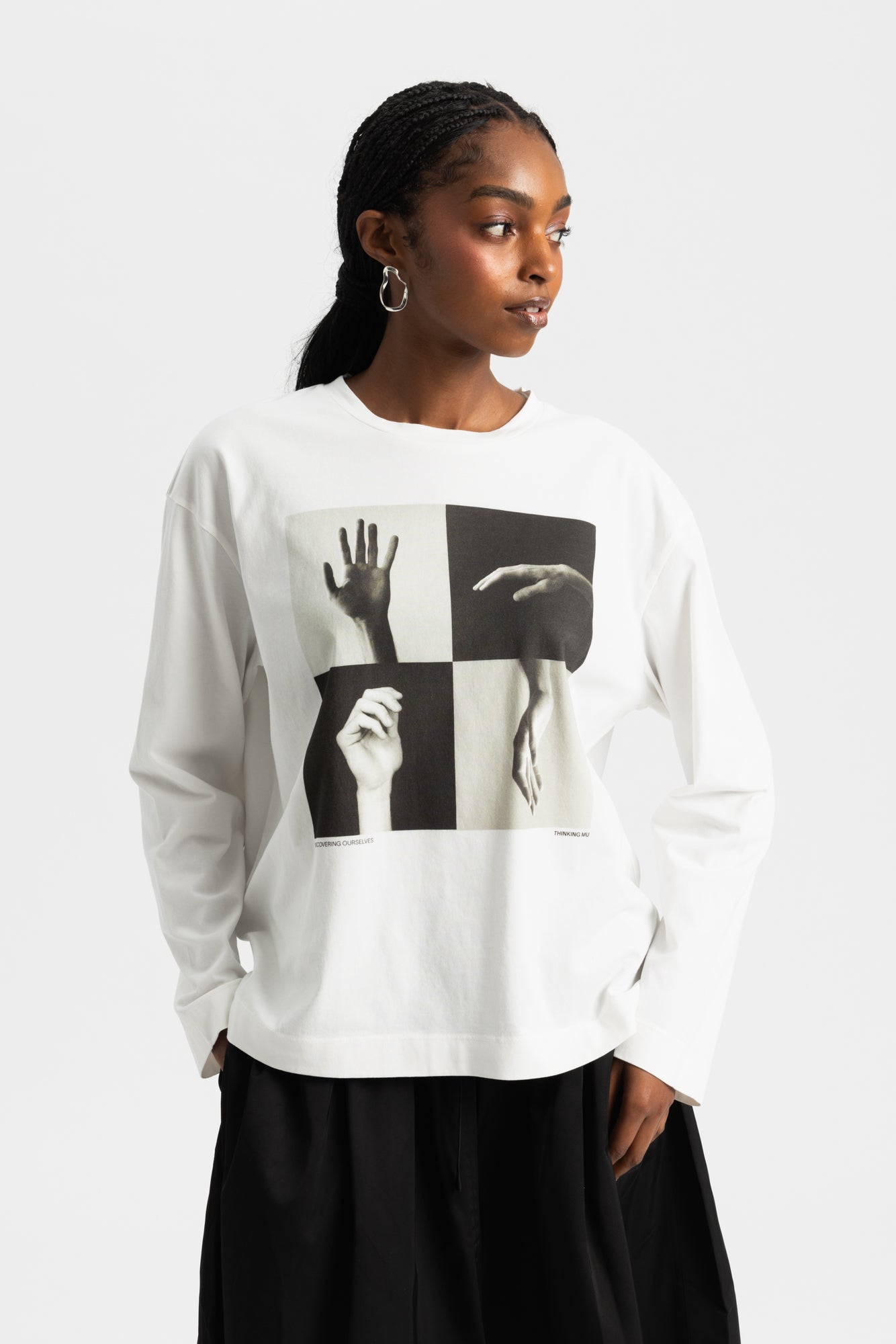 Emily T-Shirt - Hands