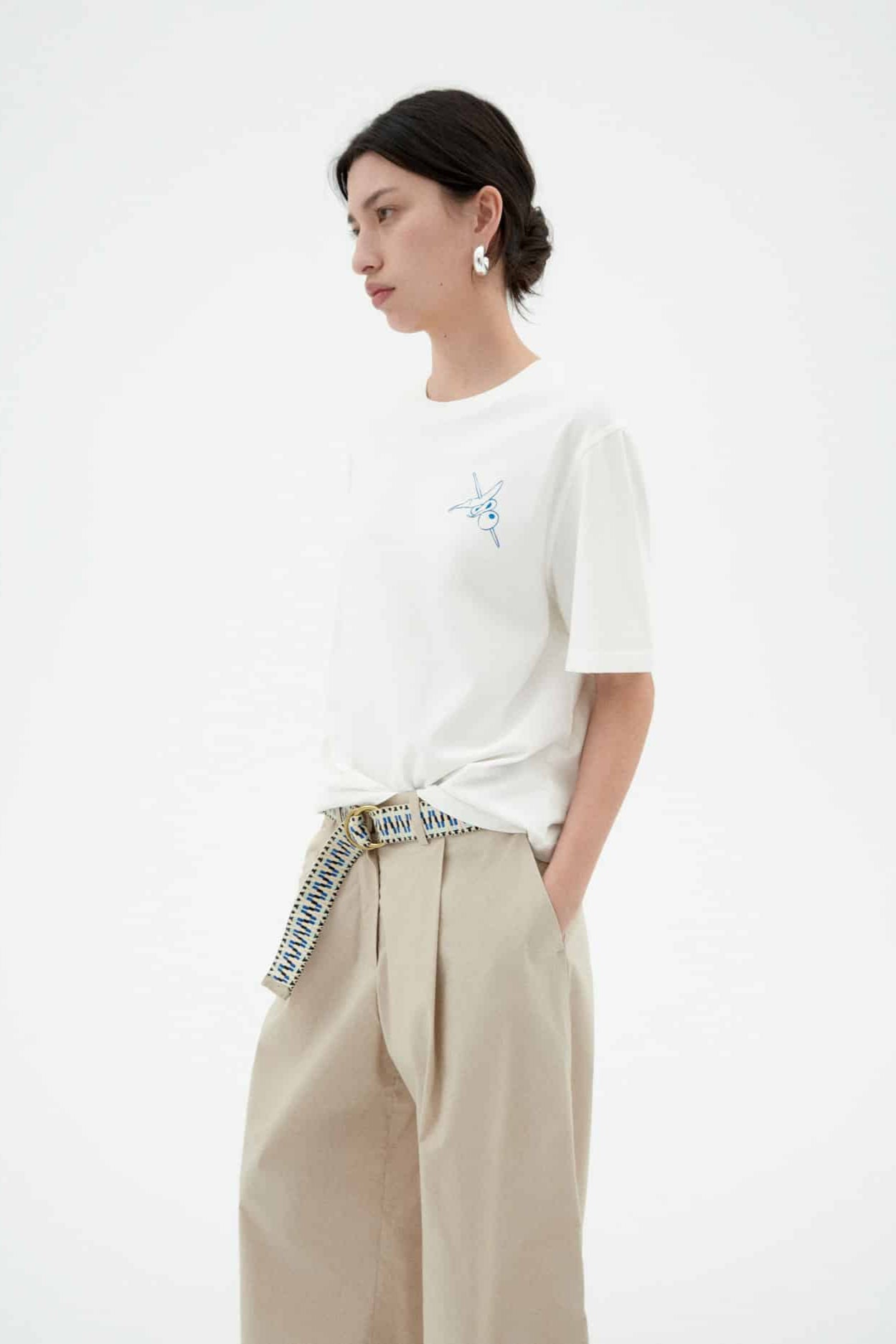 Sobremesa Lucia Tee - White