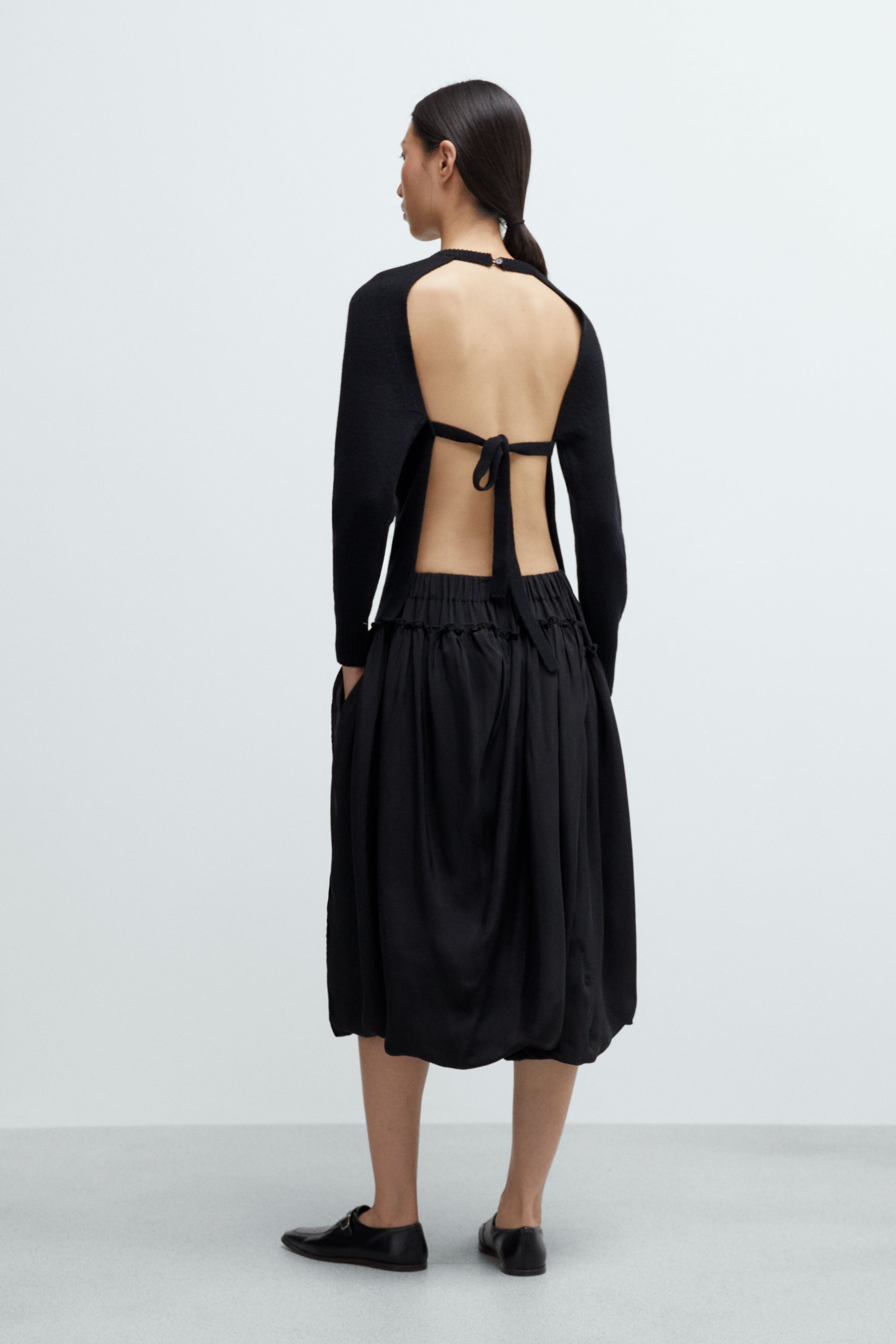 Merino Wool Open-Back Cardigan - Black