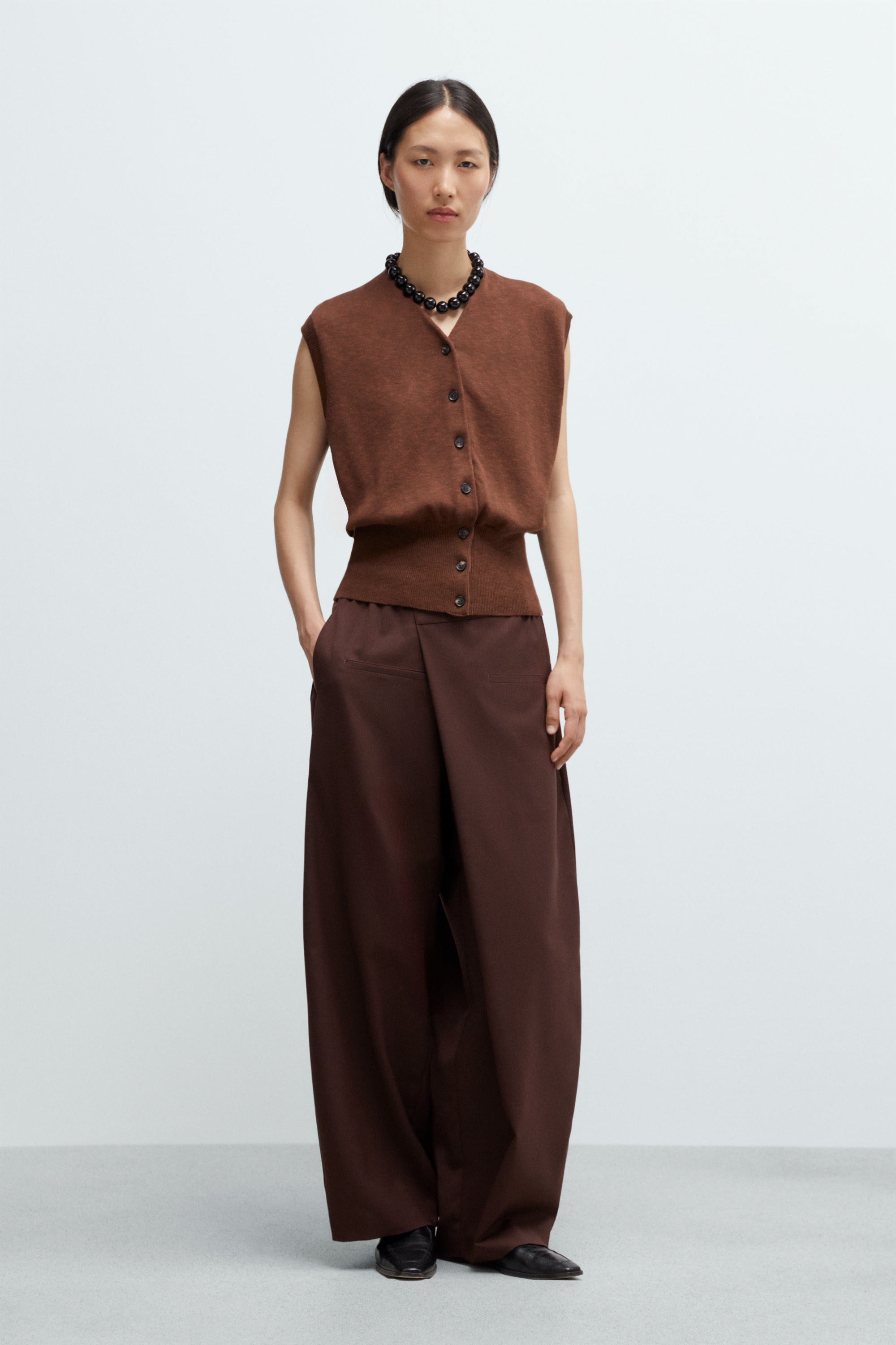 Tailored Crossover Pants - Burgundy