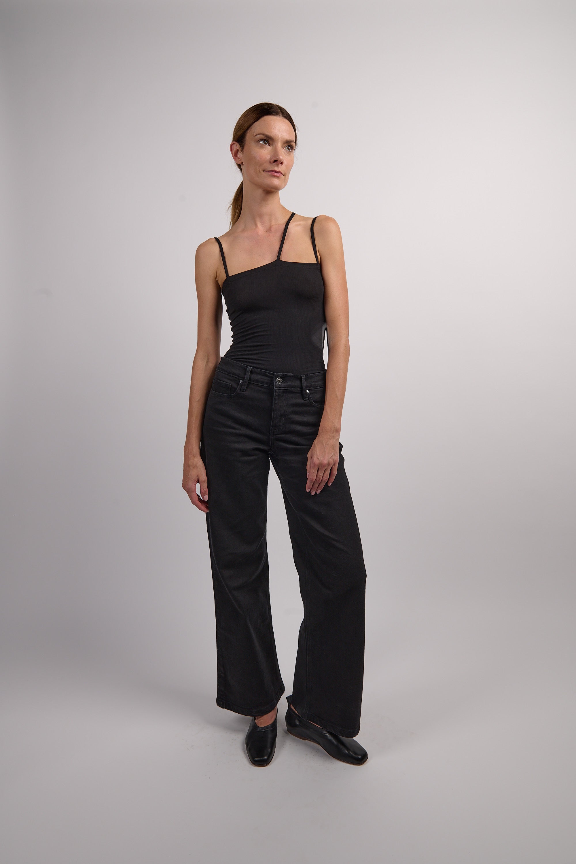 Mia Mid Wide Leg Jean - Black