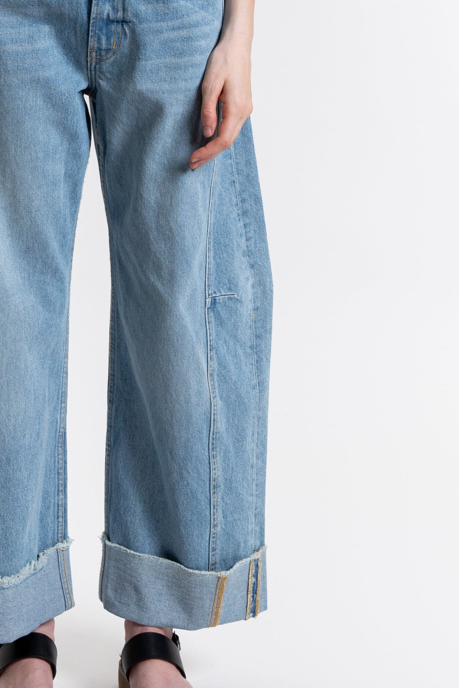 Relaxed Cuff Lasso Jean - Jac Wash