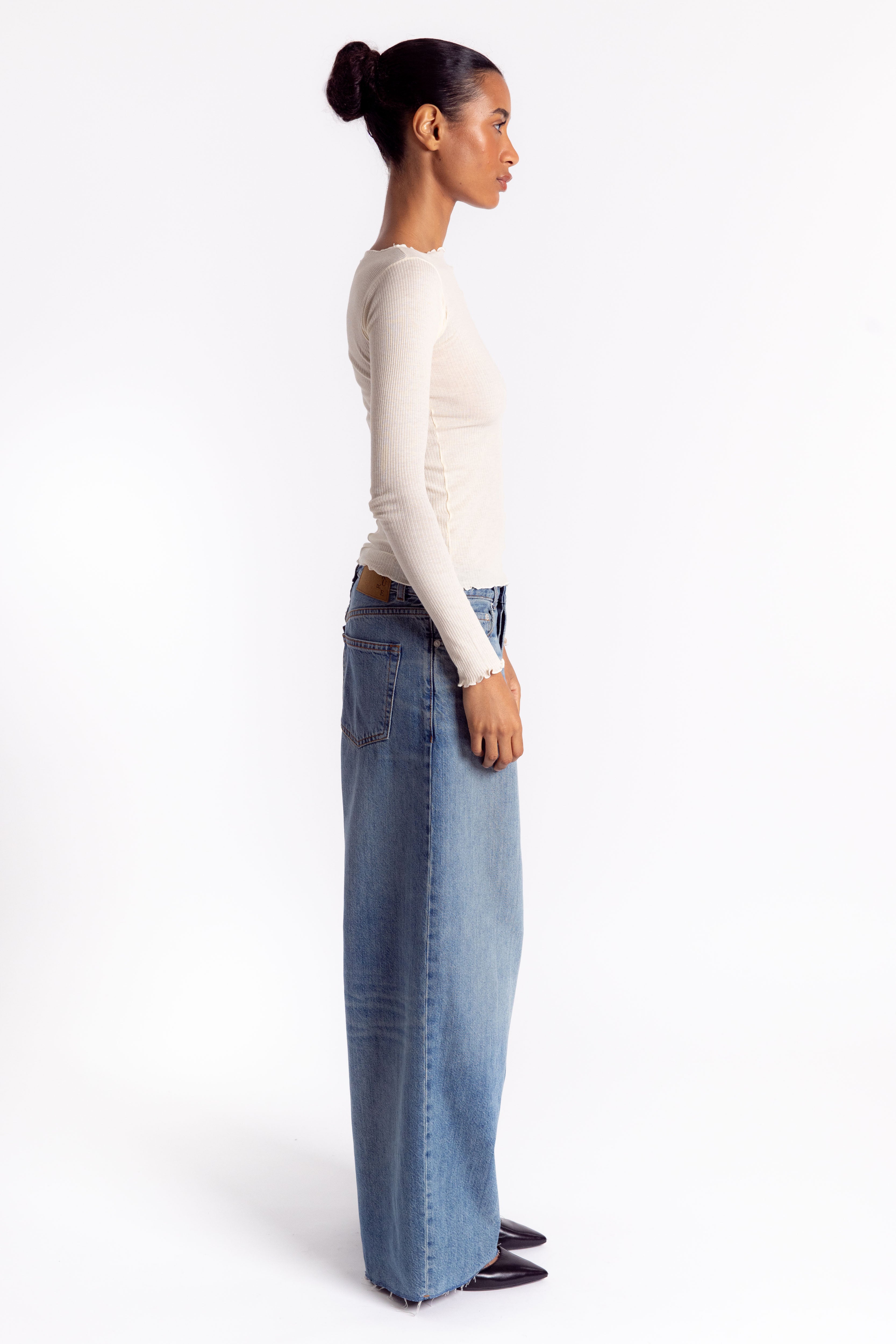 Pama Long Sleeve - Off White