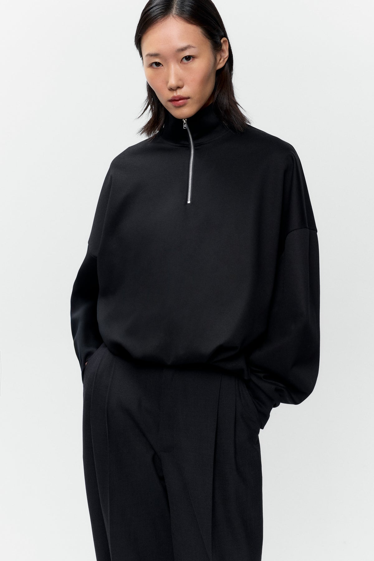 Organic Cotton Balloon Quarter Zip - Black