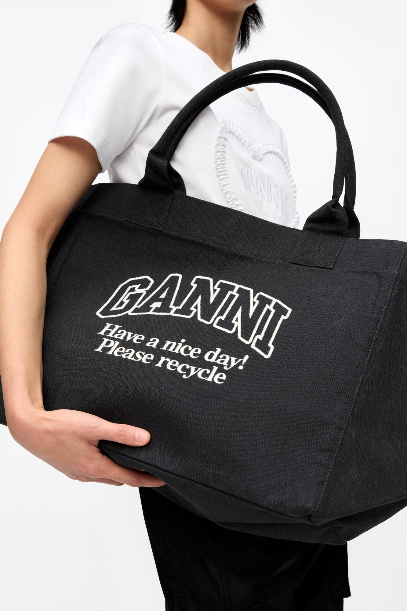 GANNI (ガニー)正規品/関税送料込み Logo canvas large tote bag GANNI Green Large Canvas Tote GANNI