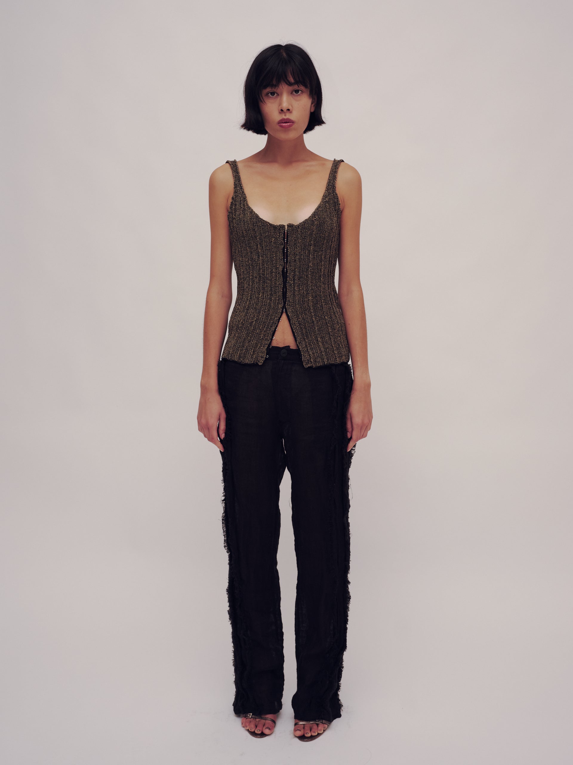 Fringe Unhinged Pleated Pants - Black