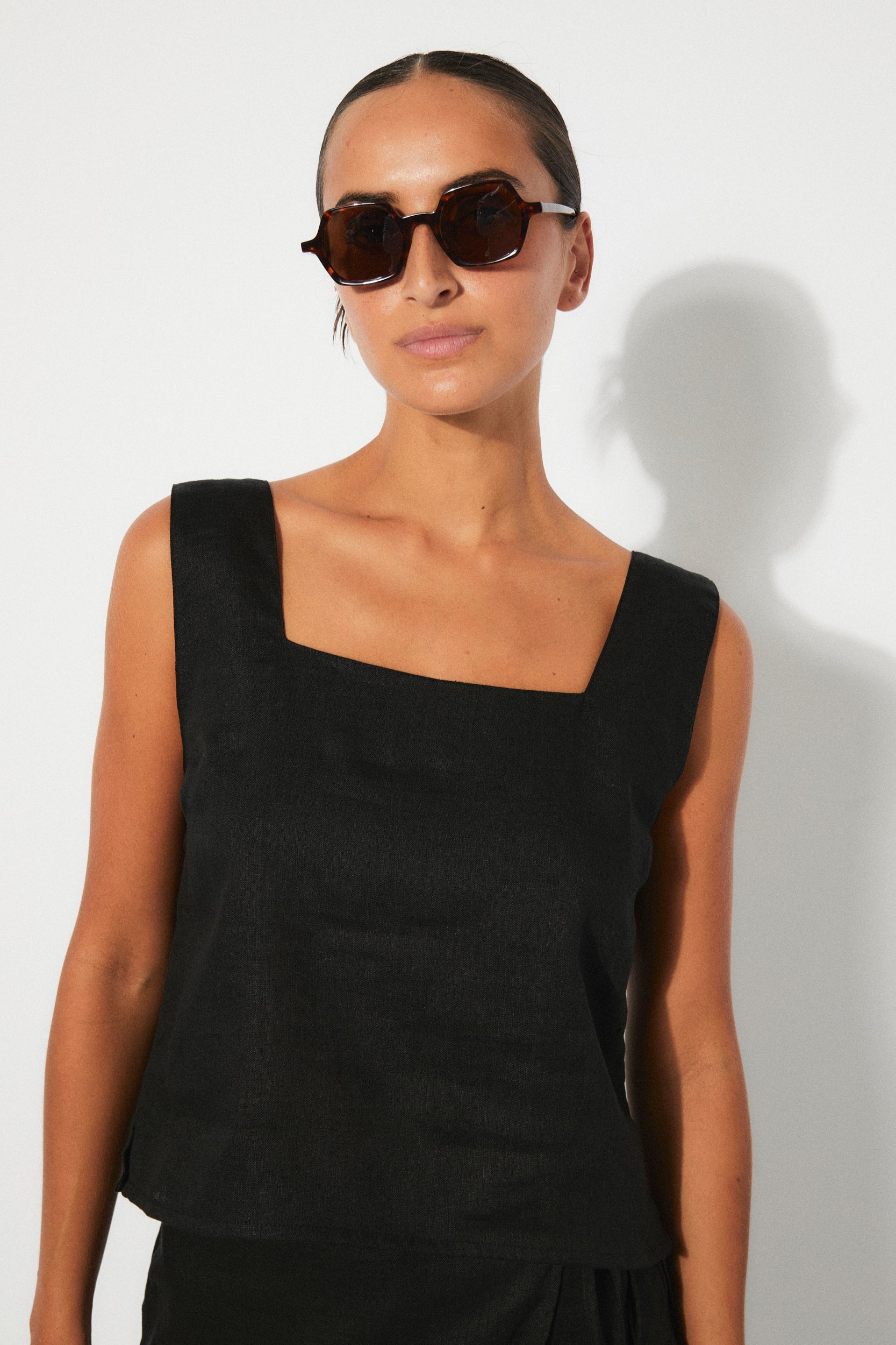 Aurora Tank - Black