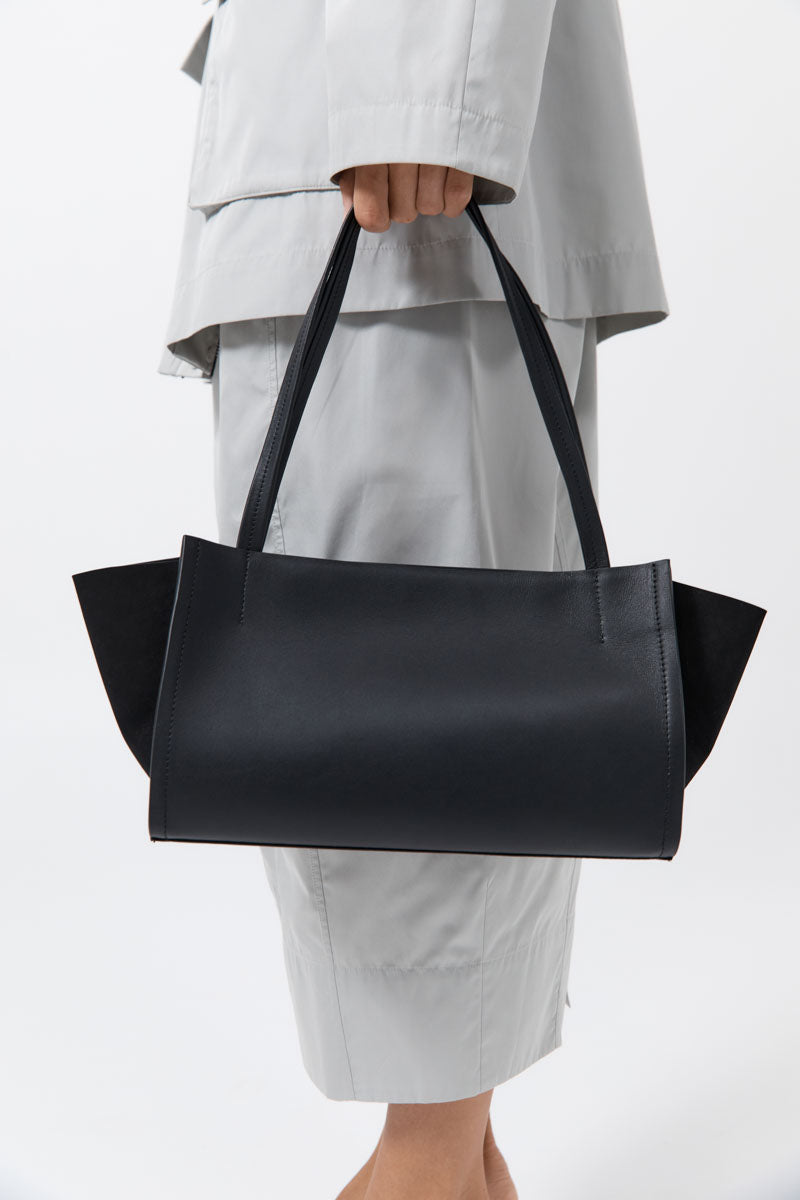 Slim Wonton Tote - Black